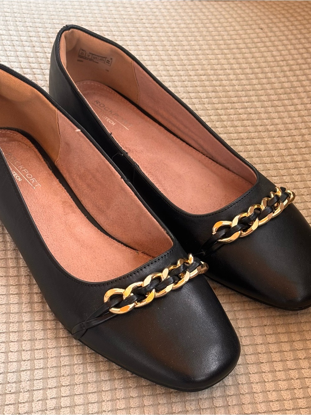 Rockport women’s Zoie chain ballet flats size 8.5